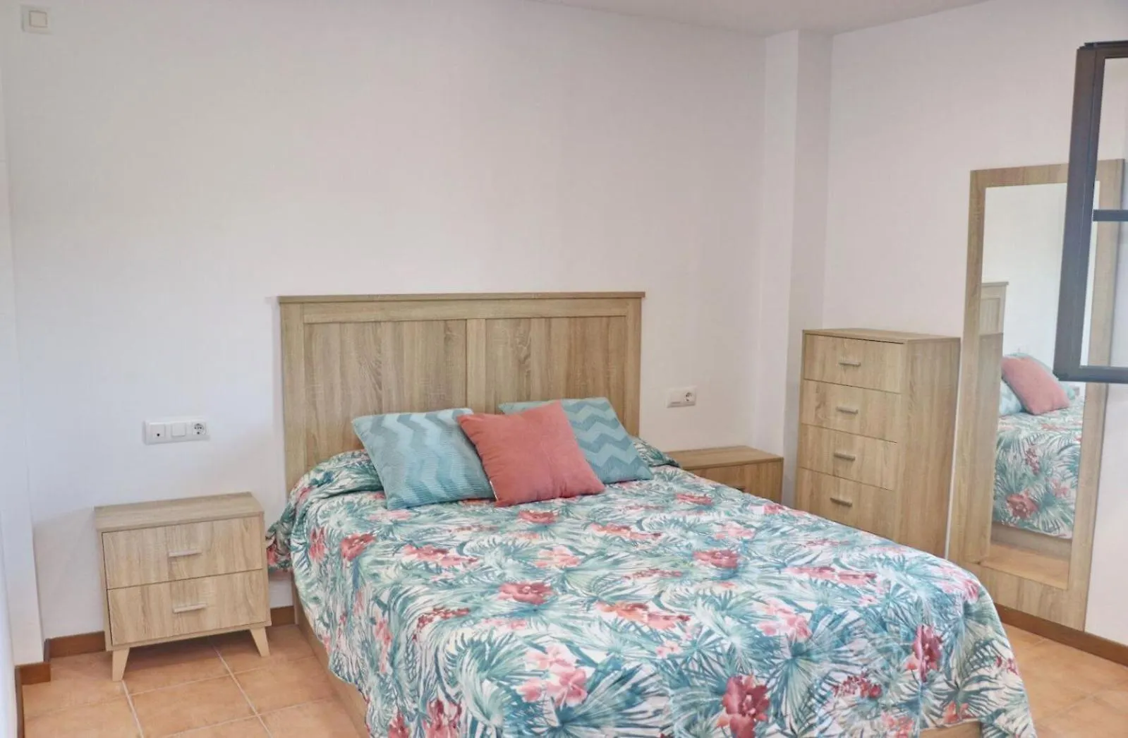 Apartamento Lirio Кониль-де-ла-Фронтера Испания